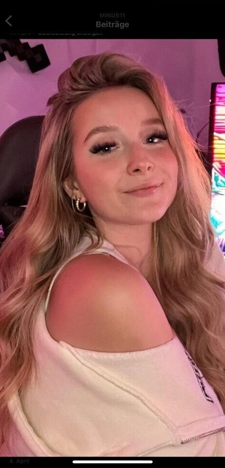 MinusElf Nackt auf OnlyFans Leak