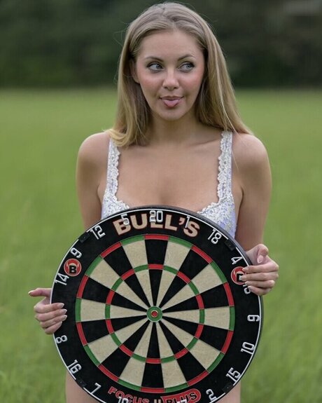 Sarah Milkowski Kostenloses OnlyFans