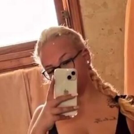 lenakpl23 Nackt OnlyFans