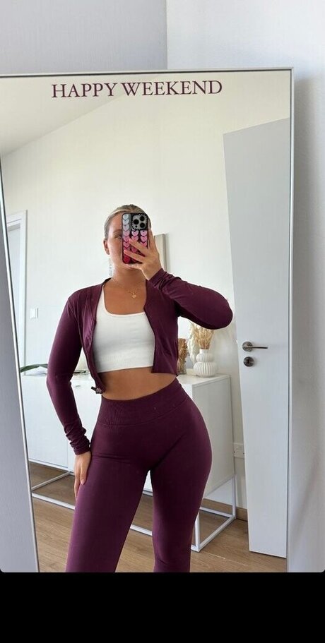 Alina Wachinger Model OnlyFans Foto