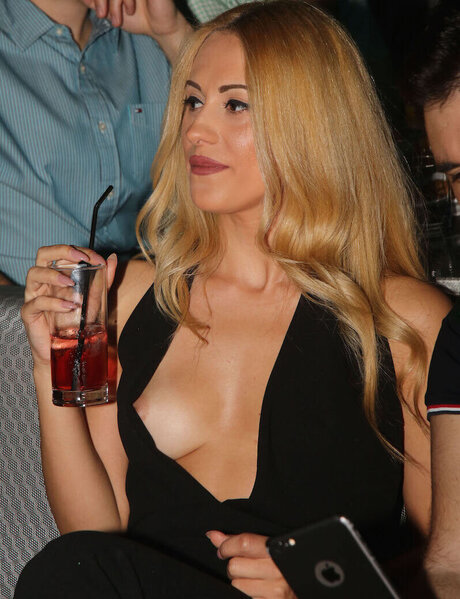 ebenholz-lesben-onlyfans kostenlos nackt Premium