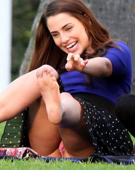 riesige falsche titten onlyfans kostenlos nackt Galerie