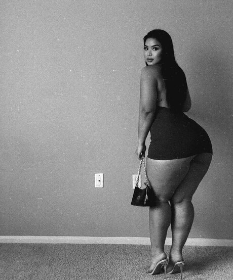 Pia r9 Nackt auf OnlyFans