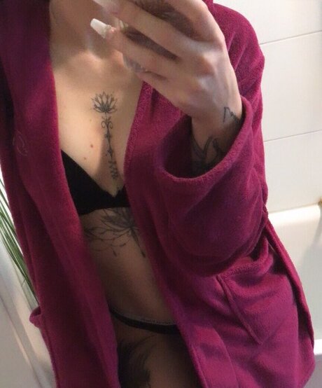 Nicole Anna Kostenlose OnlyFans-Pornos