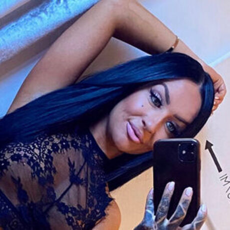 TiaMendez OnlyFans explizite Inhalte