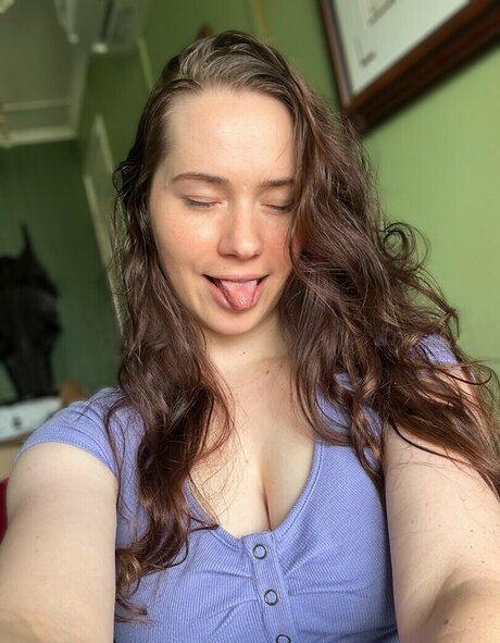 Nichameleon OnlyFans Lesbisch