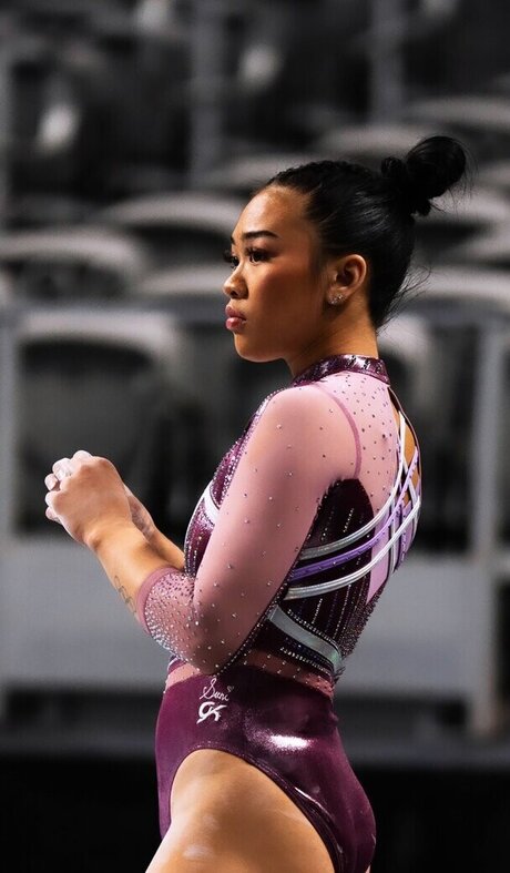 Suni Lee OnlyFans nackt