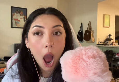 ASMR JADE Leaked OnlyFans Fotos