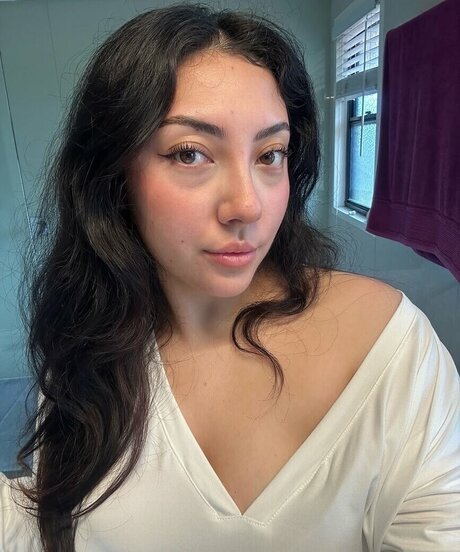 ASMR JADE OnlyFans Nacktbilder