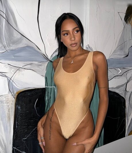 Aalishass Alishakone Nacktbilder OnlyFans Geleakt