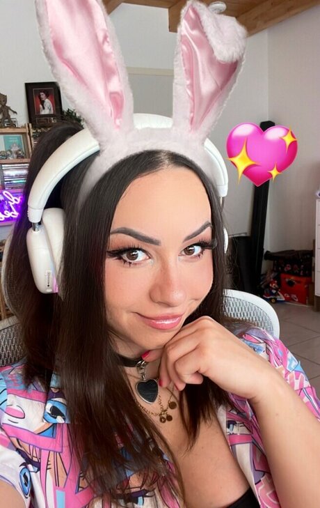 Bunnygirl Nacktbilder von OnlyFans geleakt