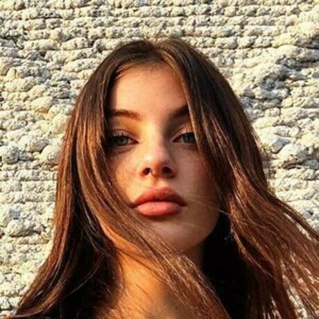 Leyla Afshonkar Bilder OnlyFans