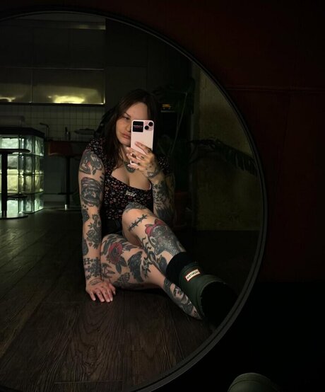 queenbellatrixx OnlyFans Nacktbilder