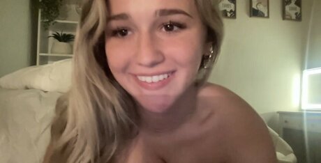 stellaraeeee Nackt auf OnlyFans Leaks