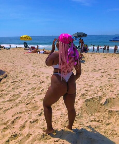 Velvet Scarlett Bilder OnlyFans