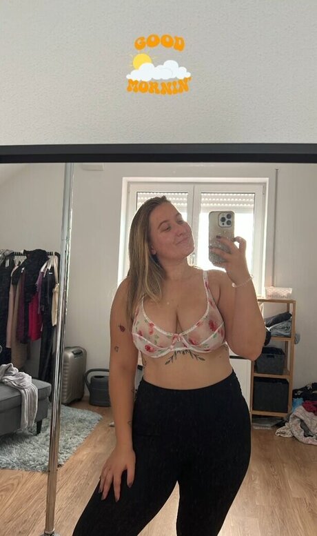 endlich zufrieden OnlyFans Leak