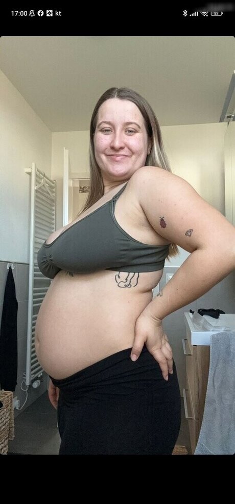 endlich zufrieden Nackt OnlyFans