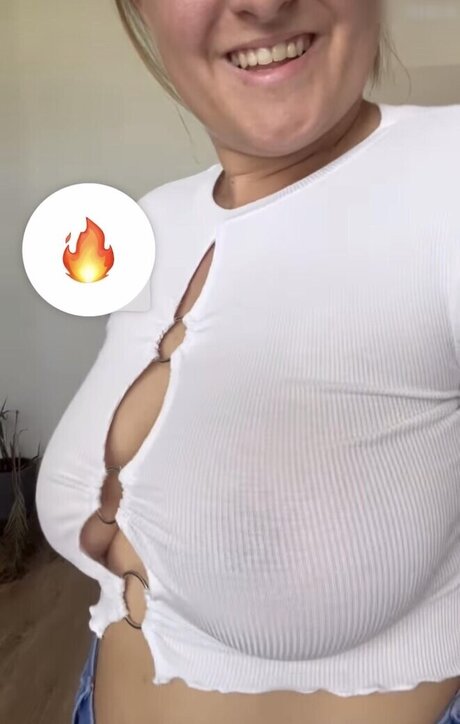 endlich zufrieden OnlyFans geleakte Pornografie