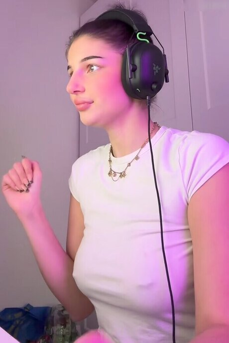 Nikelein Nacktbilder von OnlyFans