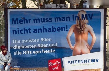 Werbungen NurlyFans-Pornos