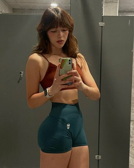 finseaa OnlyFans Archiv