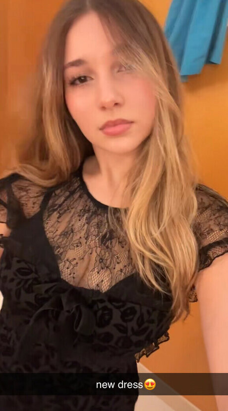 Sara Dobrik OnlyFans-Leaks