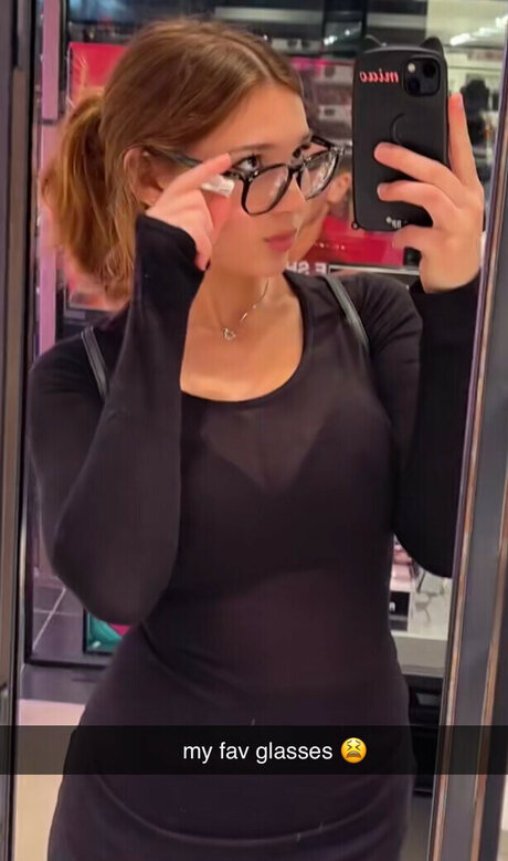 Sara Dobrik OnlyFans Sextape geleakt