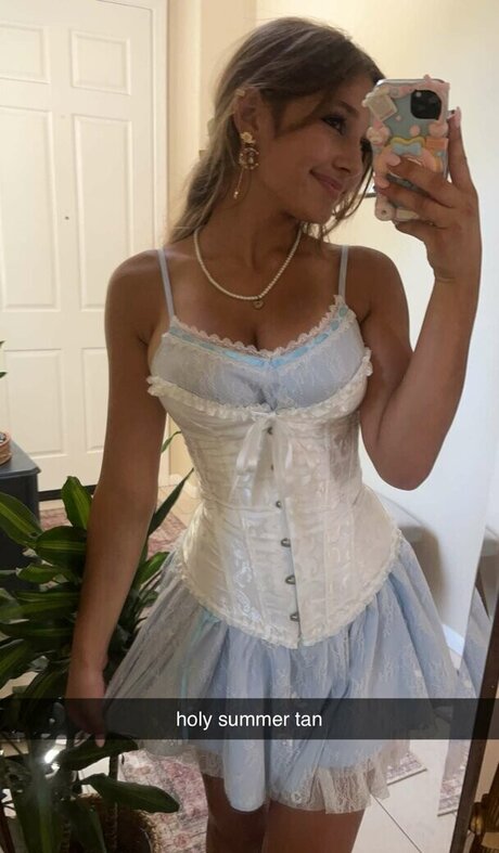 Sara Dobrik OnlyFans-Leaks