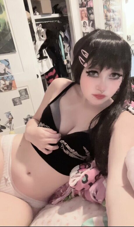 rattled bones Leaks von OnlyFans