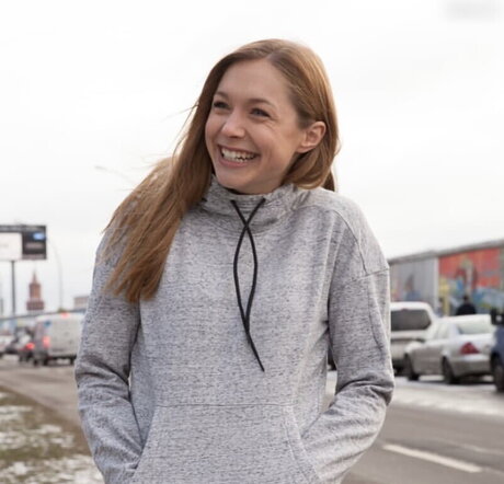 Gina L ckenkemper OnlyFans Brüste Bild