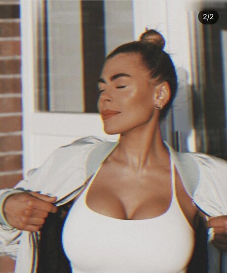 Lenaknk OnlyFans Bilder