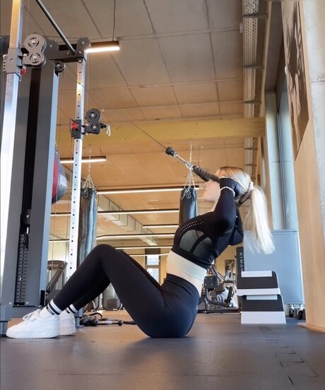 high heels nur fans schön nackt Beitrag