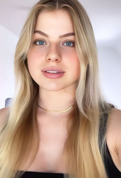 Vallixpauline Only ...