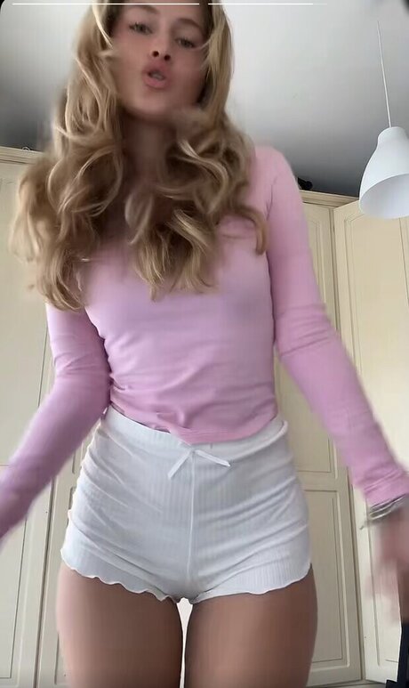 Zoe Kaeppele OnlyFans