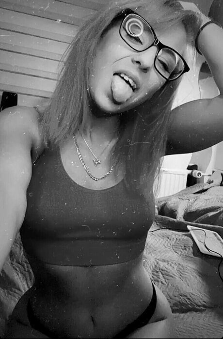 Redpearl OnlyFans-Komplettinhalte