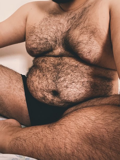 laun out context OnlyFans Striptease