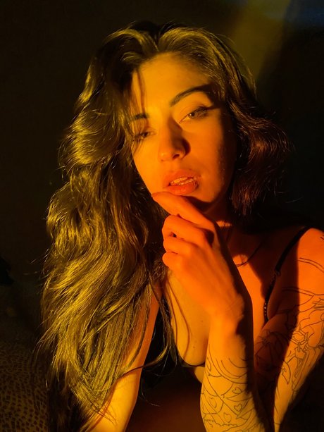 Lady Milla OnlyFans Brüste Bild