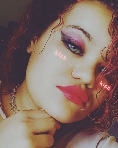 Ladybel Nacktbilder von OnlyFans geleakt