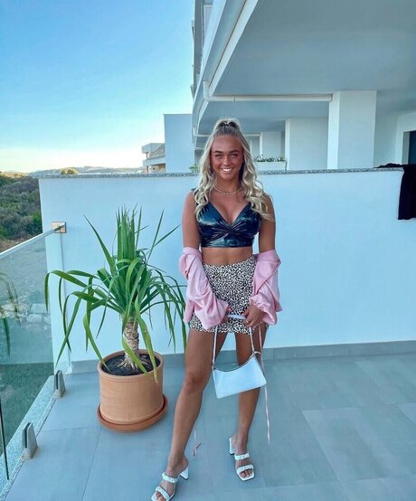 Prominent OnlyFans XXX