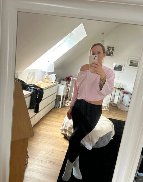 Vinted eBay OnlyFans Leak