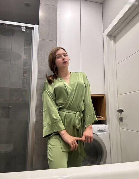 Mal Hol i ka OnlyFans Bilder nackt