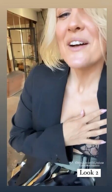 OOPS Deutsch OnlyFans-Bilder