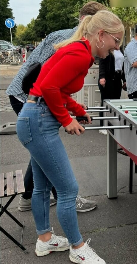 Jette Nietzard OnlyFans Joi