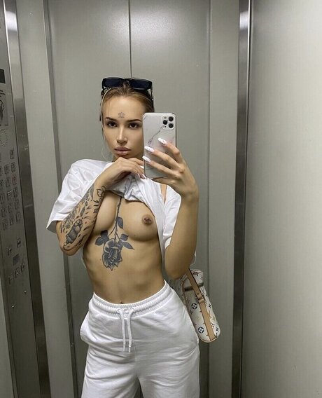 Wolfierisk Gratis OnlyFans