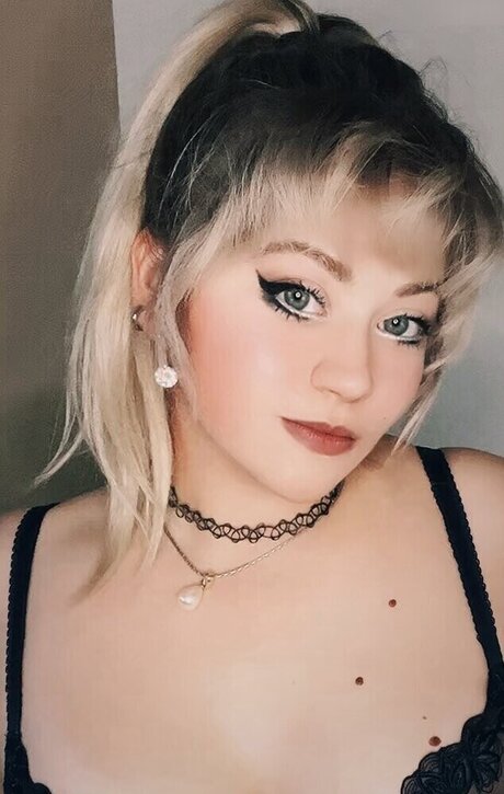 angel ng__ XXX OnlyFans