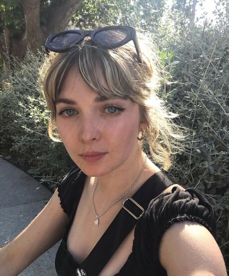 Meg Mills Heiße OnlyFans Inhalte