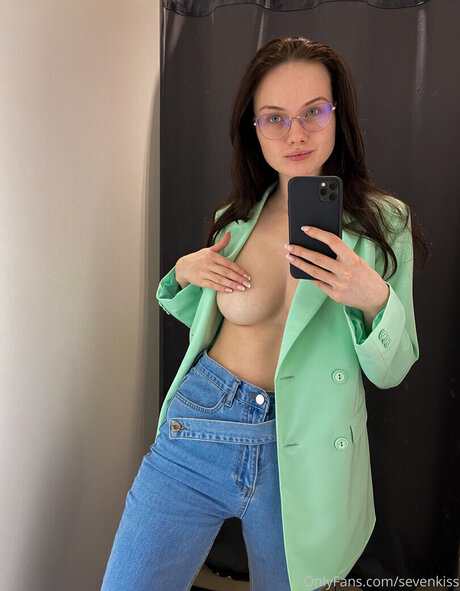 sevenkiss OnlyFans Inhaltstyp