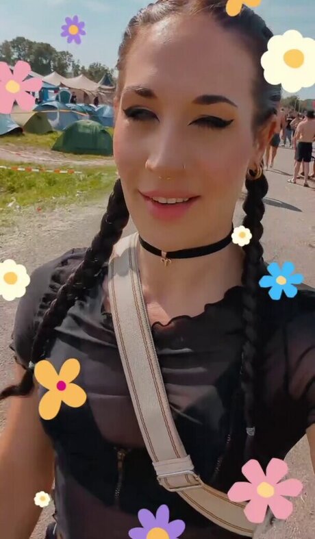 JuleTheFox Nacktpornos auf OnlyFans