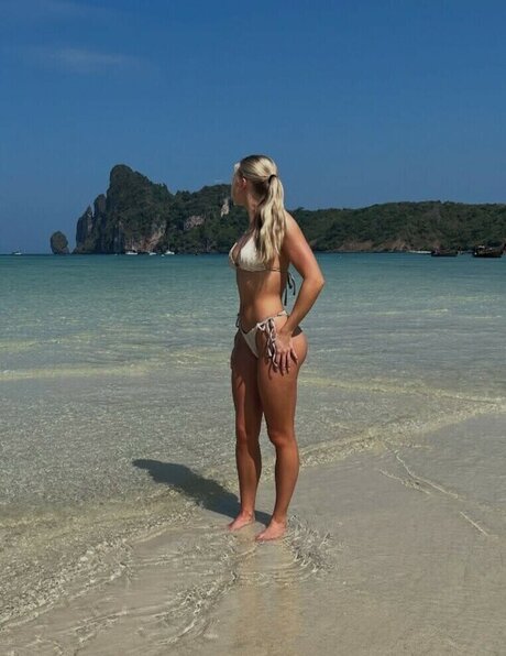 Ellie Maack Nackt OnlyFans