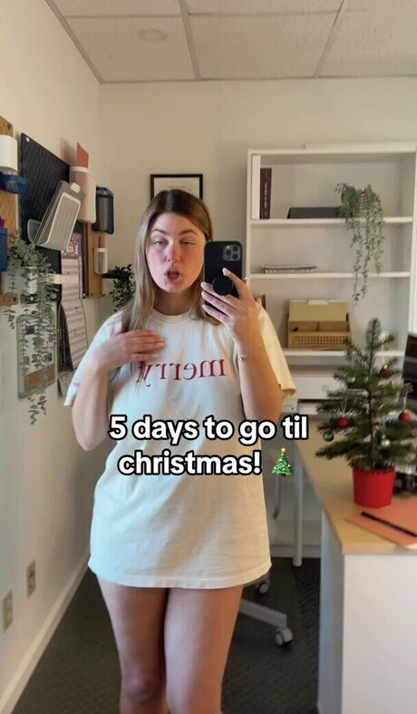 Brontenadine Kostenloses OnlyFans